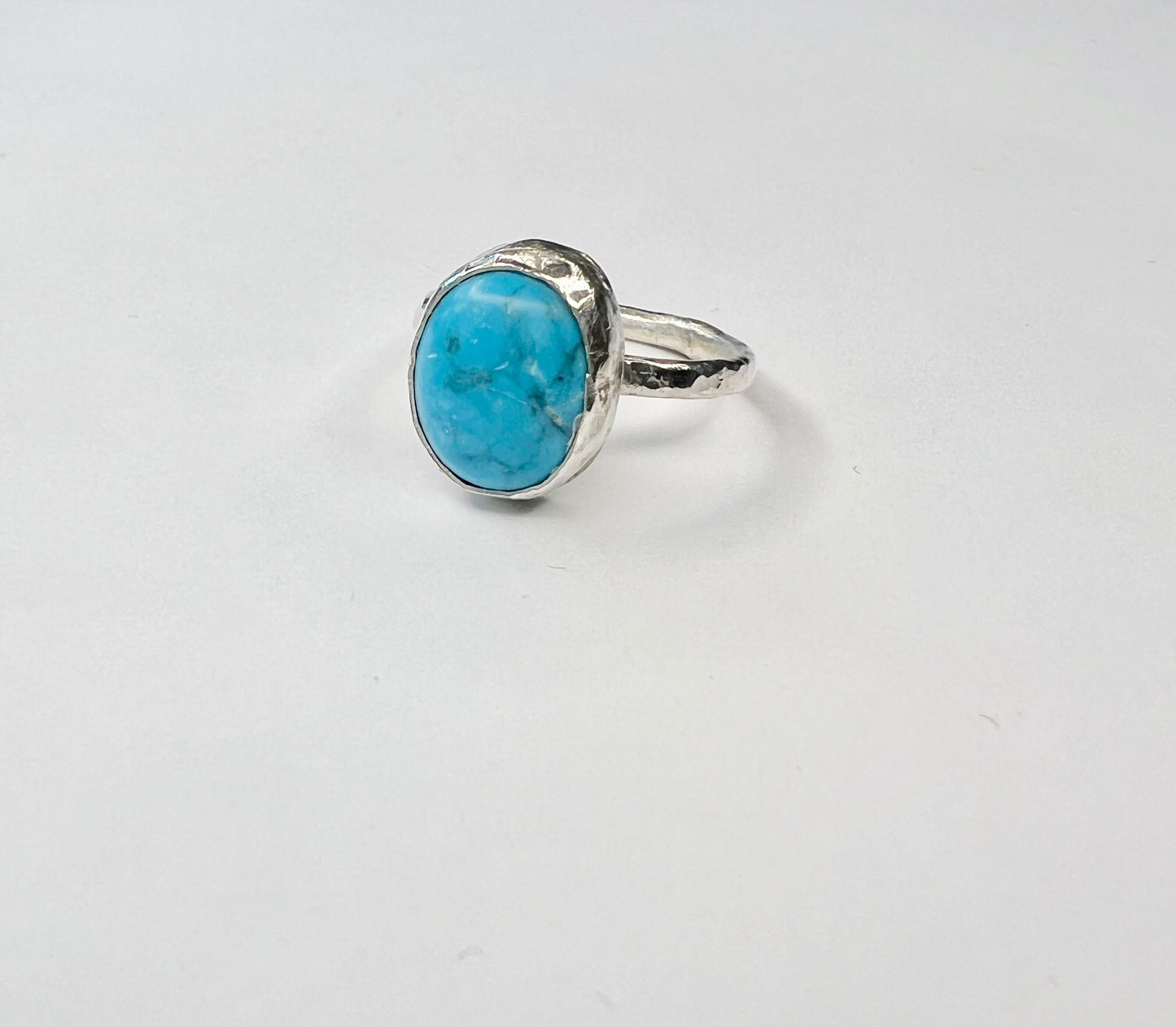 Turquoise cabochon Ring